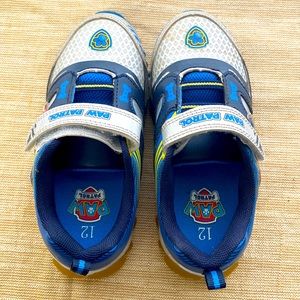 PAW patrol boys Sneakers - light up!